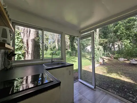 Casa container en el tradicional Bosque Peralta Ramos