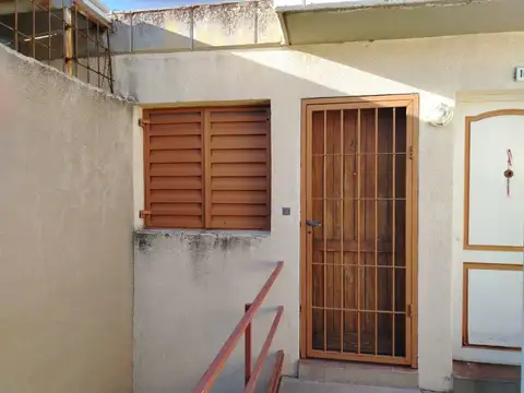 Aristóbulo Del Valle 2200