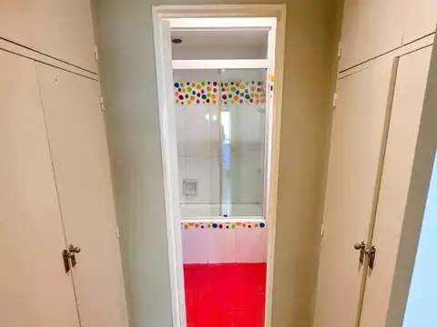 Depto Tipo Casa en Venta de 5 ambientes