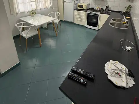 Importante Chalet 5 Ambientes + Dpto Dos Ambientes - Acepta Permuta