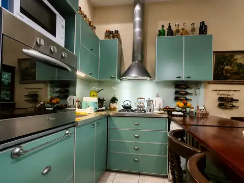 Casa 6 ambientes con 3 baños