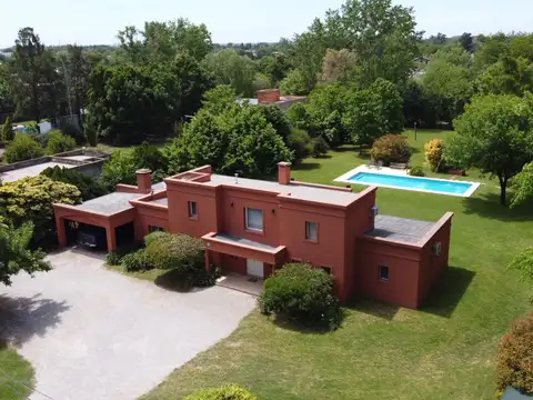 VENTA Casa Quinta-S.A. de Areco