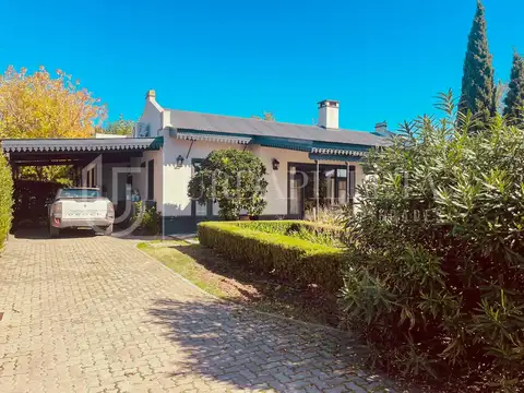 Casa en Alquiler de 3 dormitorios