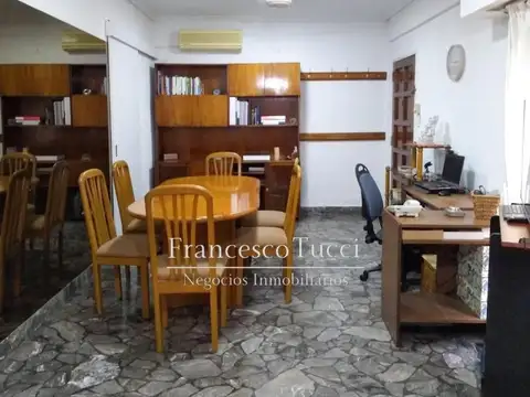 Casa PH en venta 4 ambientes Villa Sarmiento