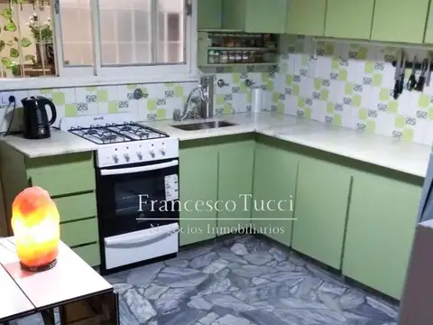 Depto Tipo Casa en Venta de 3 dormitorios