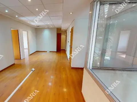 Oficina en Venta 15 años