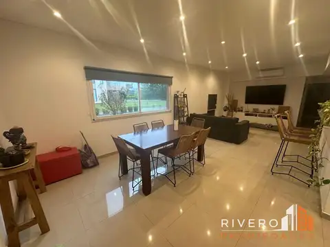 Casa en Alquiler en Cruz del Sur, USD 1.500