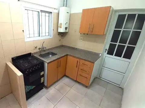 Depto Tipo Casa en Venta de 2 ambientes