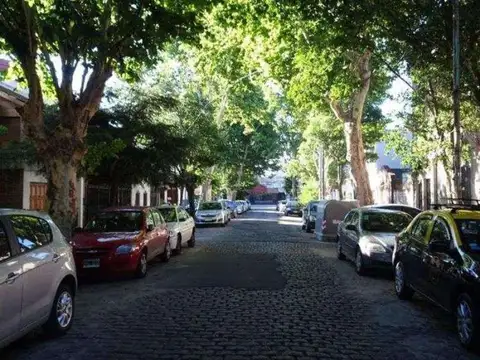 Depto Tipo Casa en Alquiler de 2 ambientes