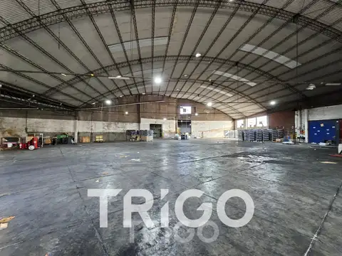 Nave industrial o depósitos con ubicación privilegiada a metros de CABA zonificación industrial