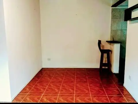 Departamento en Alquiler en Ingeniero Adolfo Sourdeaux, $ 600.000