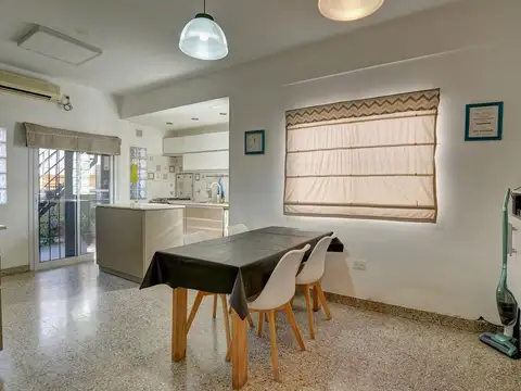 Depto Tipo Casa en Venta de 4 dormitorios
