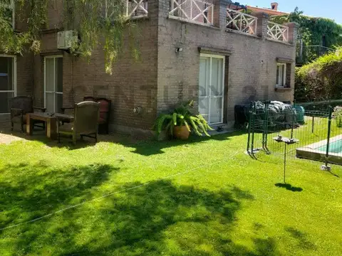 CLUB DE CAMPO. Calle Estrada 2200, Piso 0