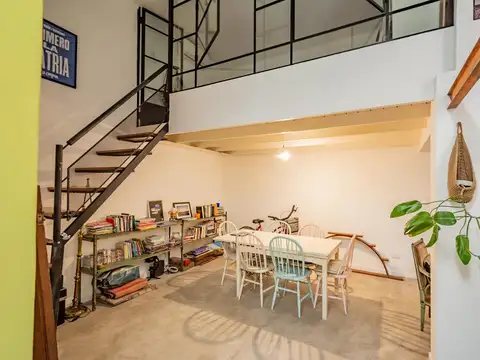 Depto Tipo Casa en Venta en Chacarita, USD 159.000