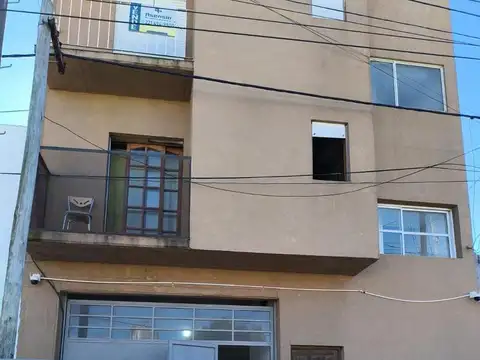 Galpón en Venta en Villa Elvira [Cod: 336]