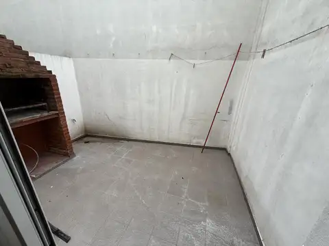 Depto Tipo Casa en Alquiler de 1 dormitorio