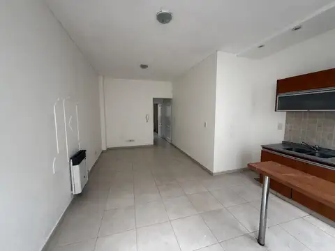 Depto Tipo Casa 2 ambientes con 1 baño
