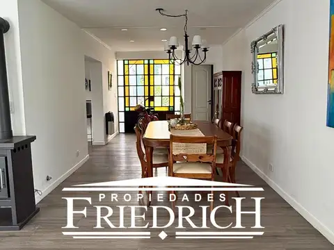 Casa en Venta con 1 cochera