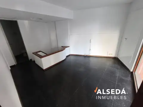 Oficina en Venta 50 años