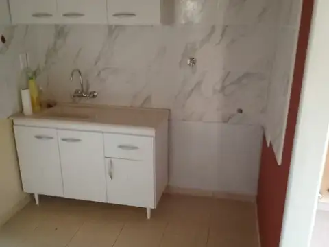 Casa en Alquiler de 1 dormitorio