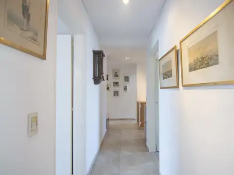 Casa 7 ambientes con 3 baños