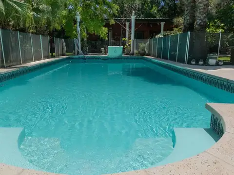 Quinta en Alquiler Temporal en Francisco Álvarez, USD 700
