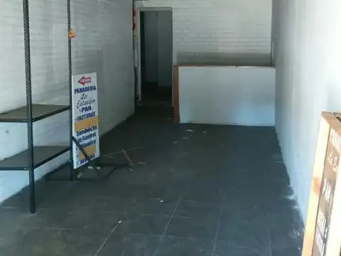 Av. Crisólogo Larralde 700