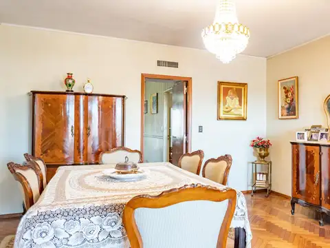Departamento en Venta de 4 dormitorios
