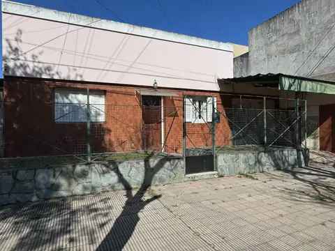 Casa en Venta en Sarmiento, USD 95.000