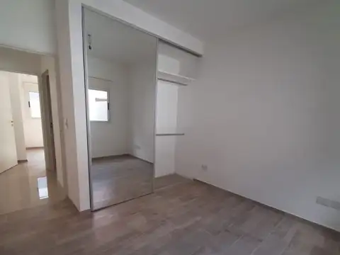 Depto Tipo Casa 3 ambientes con 2 baños