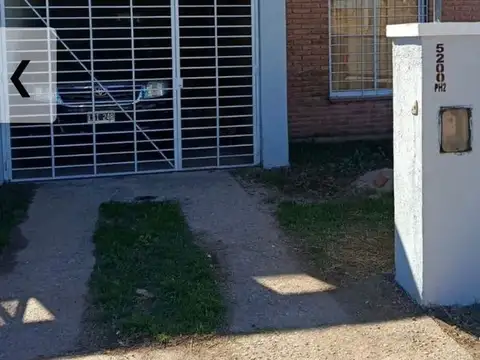 Depto Tipo Casa en Venta de 3 ambientes