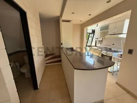 Departamento / Dúplex - Florida Vicente Lopez - Excelente acceso desde Panameriacana o Gral. Paz.