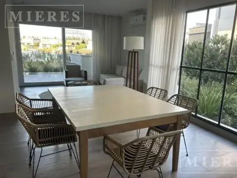 Casa en Venta al Oeste