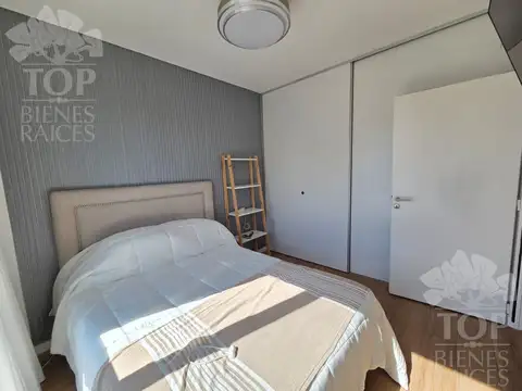 Departamento en Alquiler con 1 cocheras
