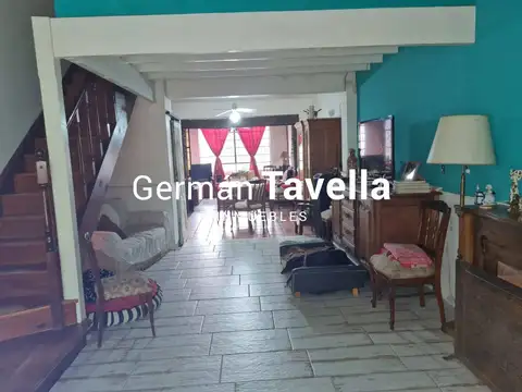 Venta de Casa 4 Amb. pileta/quincho, Parque Leloir Ituzaingó