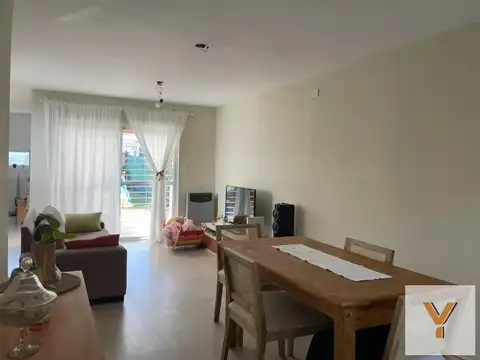 Casa en venta - 2 Dormitorios 1 Baño - 336Mts2 - Villa Elvira