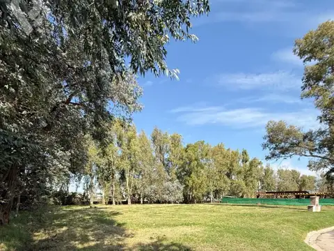 OPORTUNIDAD! Lote en Venta en Santa Ines Barrio Privado
