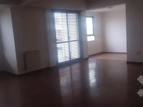 Departamento en Alquiler en Cipolletti, $ 2.000.000