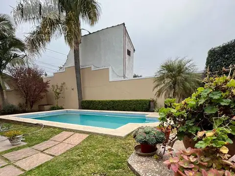 Venta Casa - Castelar Norte