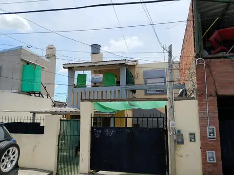 Depto Tipo Casa en Venta de 3 dormitorios