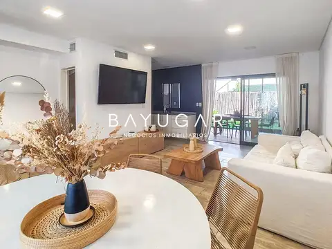Venta - Dúplex 4 ambientes en La Cañada de Pilar