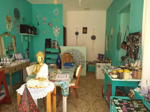 Casa 3 ambientes con 2 baños