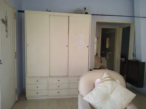 CHALET TRES AMBIENTES   DPTO. MONOAMBIENTE - EXCELENTE UBICACIÓN