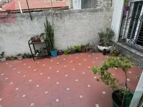 Depto Tipo Casa en Venta de 3 ambientes
