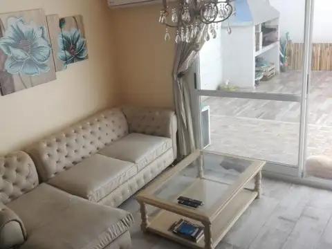 J Mármol 900 Caballito PH PB 4amb c/coch U$240000