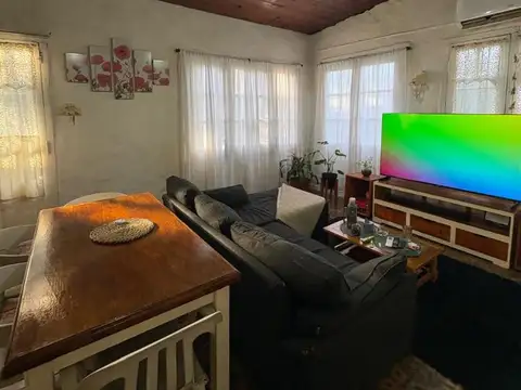 Venta de Casa Centrica - Alejandro Korn