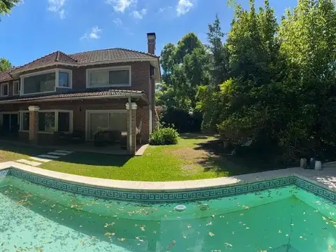 Excelente Casa En Alquiler Bella Vista