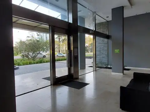 Av. Arquitecto Jorge Bunge  1600 2°