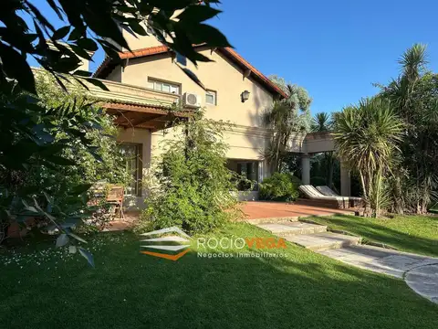 Casa en Venta en San Diego Country Club, USD 520.000
