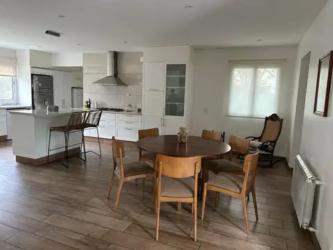 Casa en Venta en Carrodilla La Puntilla, USD 270.000